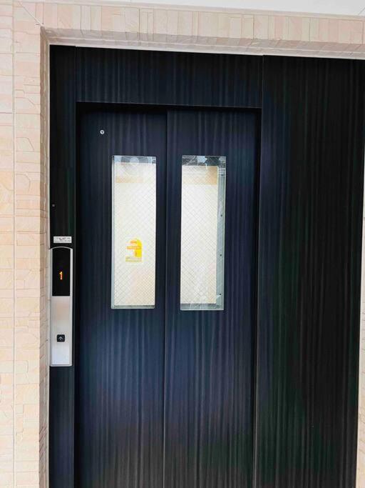 全新上线花跡民宿4号馆202，关西机场直达萩之茶屋出站1分钟！难波，心斋桥4分钟车程！ Apartment *